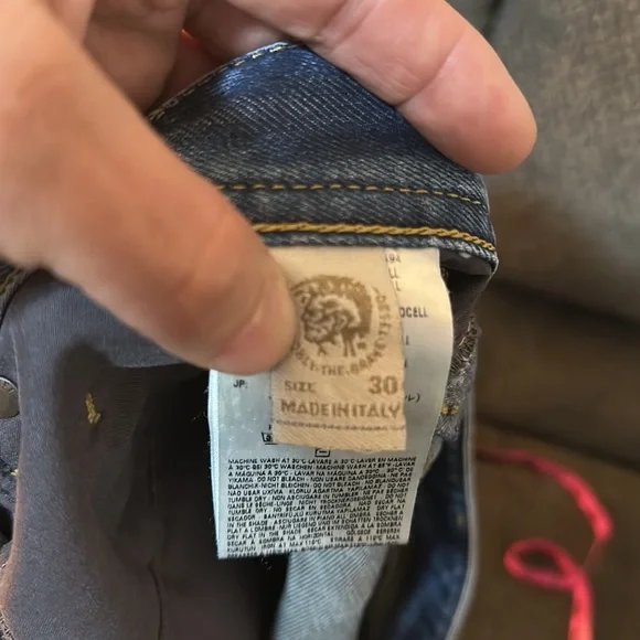 Diesel Blue Eyecons 0845L 2015/2nd Edition Buster Jean label 30x32 measure 32x33 - Picture 9 of 10